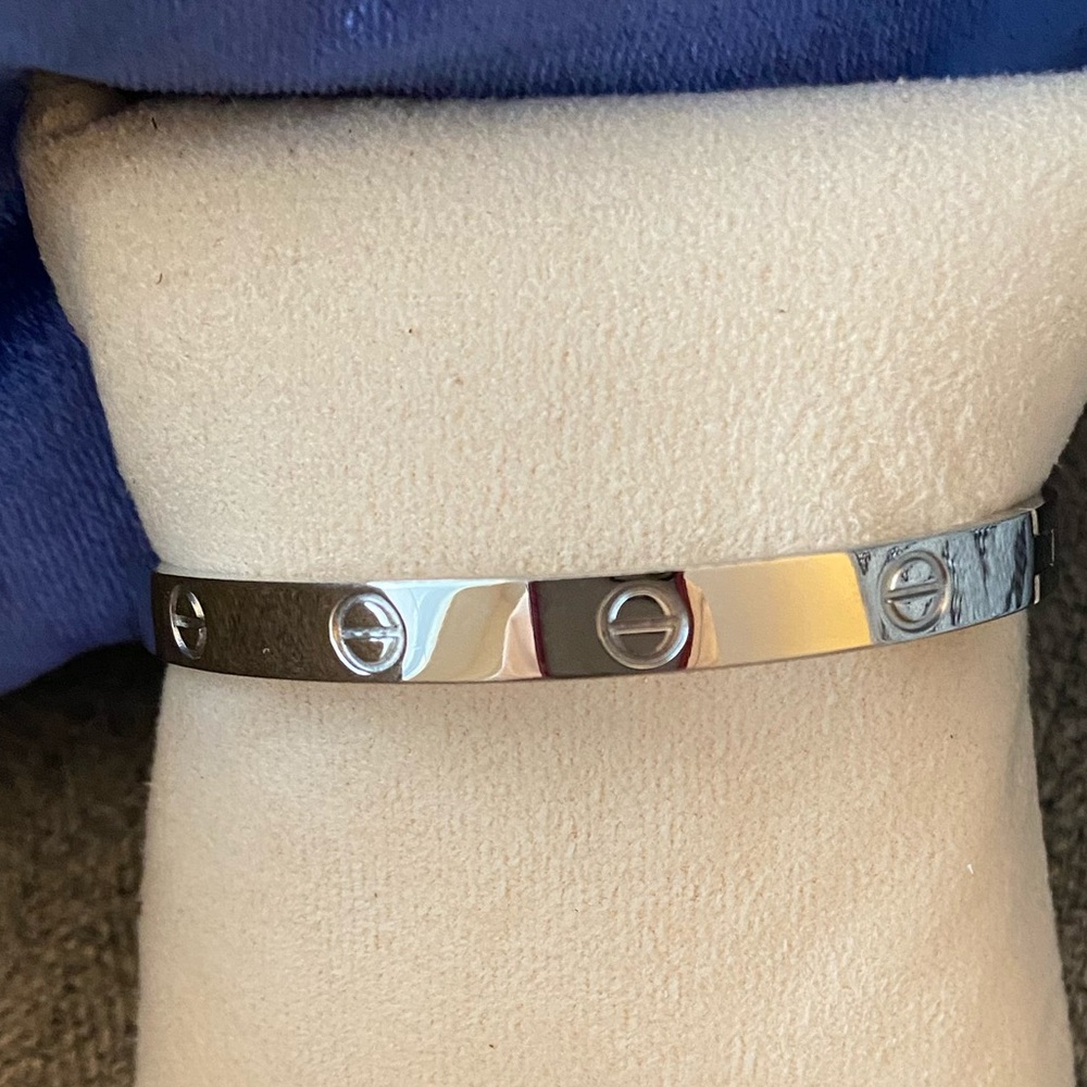 Silver “nail head” bracelet